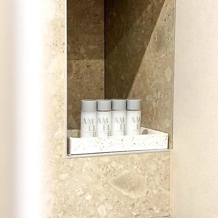 Marthinis Luxury بيت ضيافة سبليت