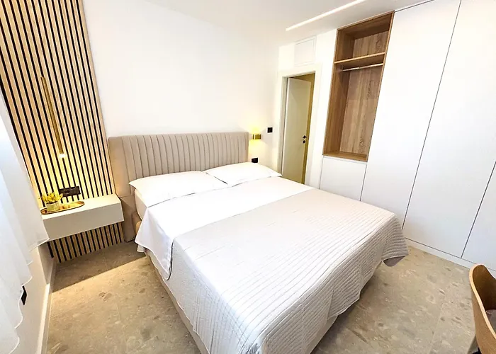 Marthinis Luxury