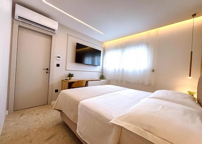 Marthinis Luxury بيت ضيافة