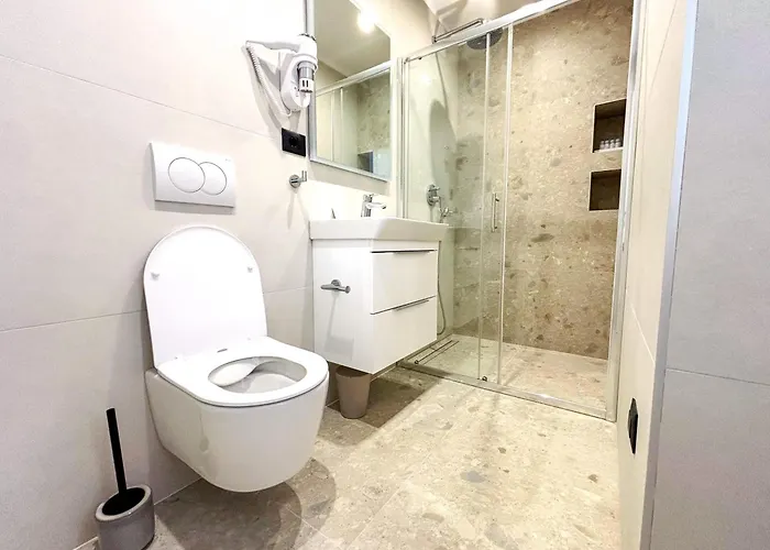 Marthinis Luxury بيت ضيافة 4*