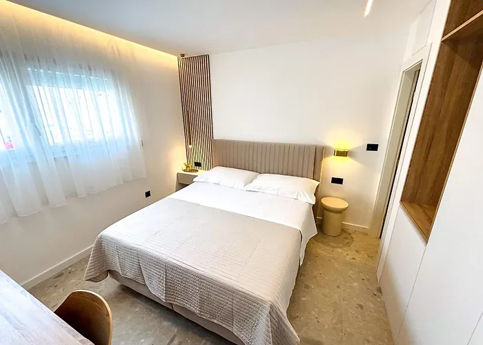 Marthinis Luxury بيت ضيافة